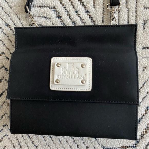 Rowallan Tess Travel Crossover Purse Black - Picture 2 of 10